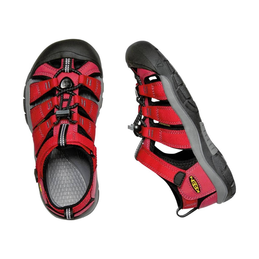 KEEN Big Kids' Newport H2 - Ribbon Red/Gargoyle - Lenny's Shoe & Apparel