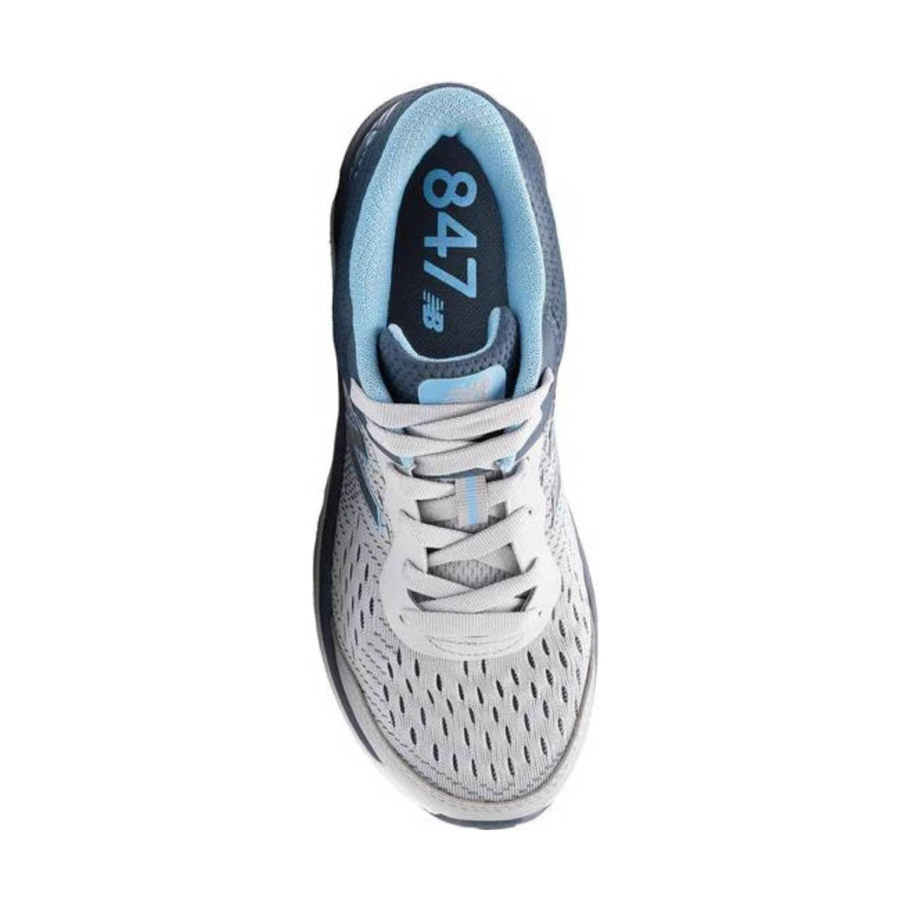 New Balance Women's 847v4 - Light Aluminum - Lenny's Shoe & Apparel