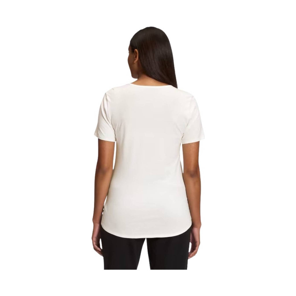 The North Face Women's Terrain Short Sleeve Scoop-Neck Tee - Gardenia White - Lenny's Shoe & Apparel